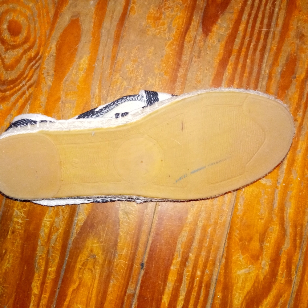 Size 11 striped linen espadrilles